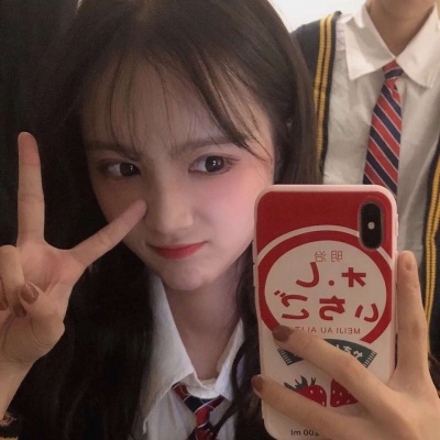 溺毙:一对两张原宿风简单真人情头.人间于此 欢喜是你