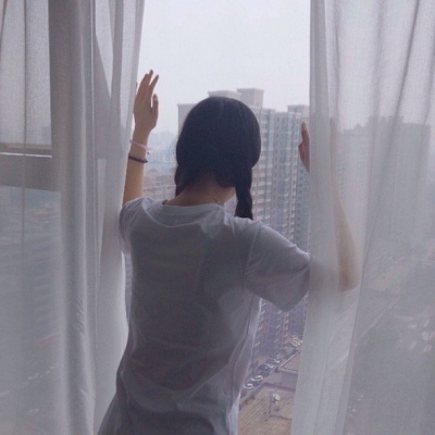 安奈 气质清新情侣头像 你站在桥上看风景 看风景的人在看你