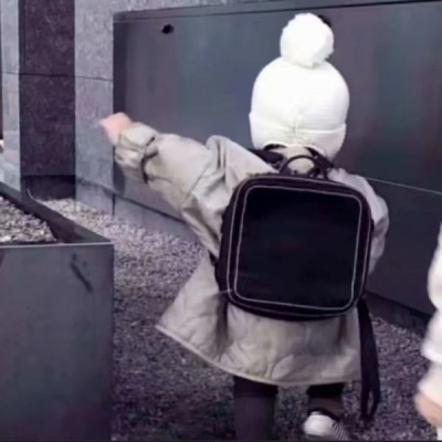 “我不怕你太受欢迎，就怕你来者不拒”