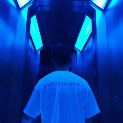 安奈 原宿风真人情头 用尽年少时的青春爱你 便拿余生的苍生来忘你