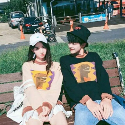 安奈 原宿风真人情头 用尽年少时的青春爱你 便拿余生的苍生来忘你