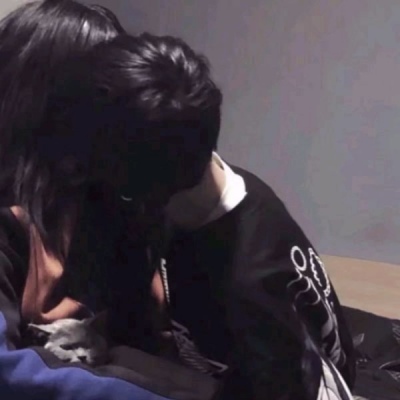 乔允.优质精选一对两张情侣头
