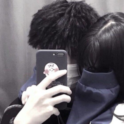 唯美意境情头一对两张/有些人光是遇见就花光了所有运气.