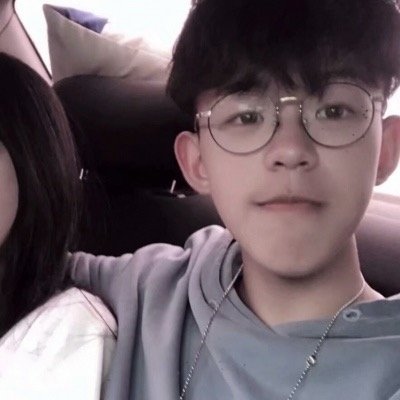 溺毙:一对两张原宿风时尚真人情头.以下内容仅对你可见