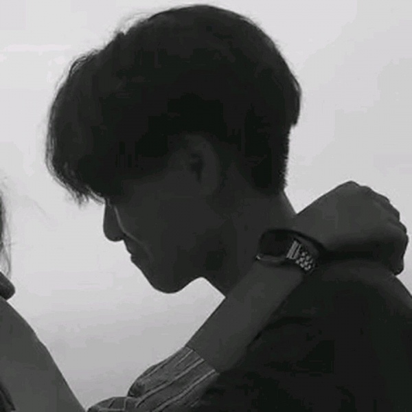 顾云曦：黑白意境真人情头