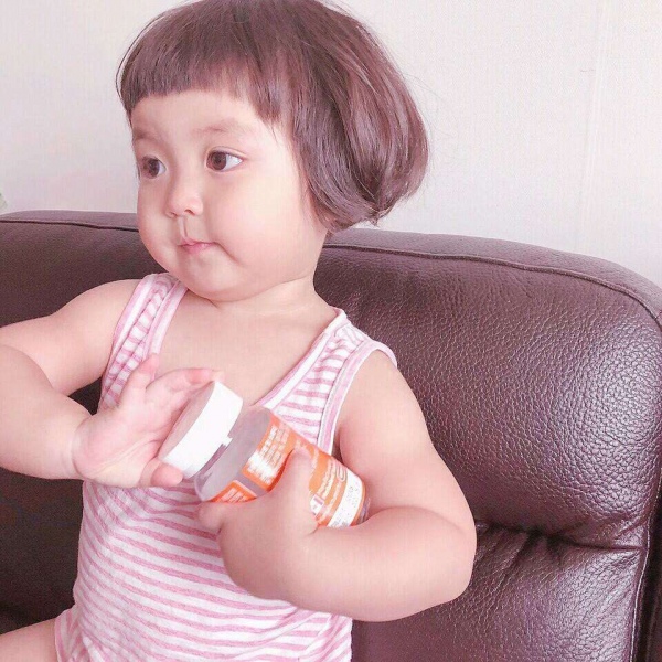 江喻绾    萌娃/对象不是人/可爱鬼/不做几句话就被哄走的小孩。?