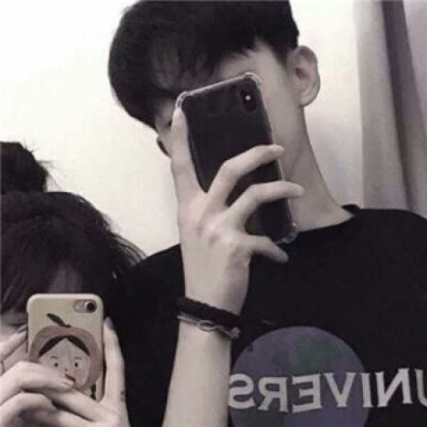沈曦：一对两张恩爱情头