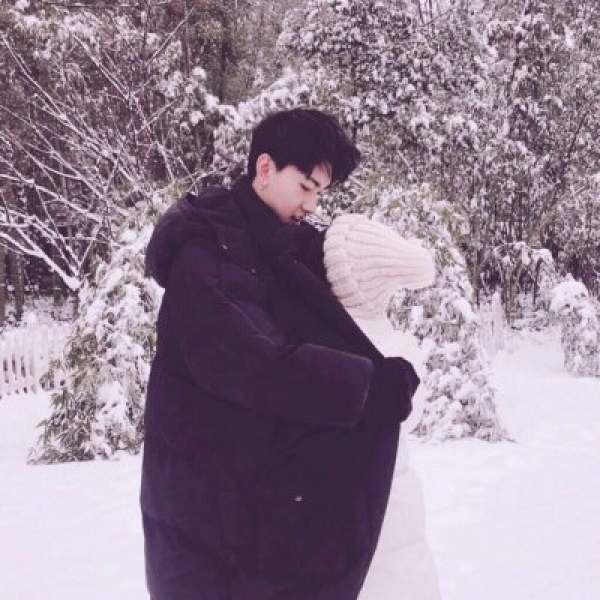 安妤/唯美校园风情头/爱情就是这样，希望得到，又害怕失去
