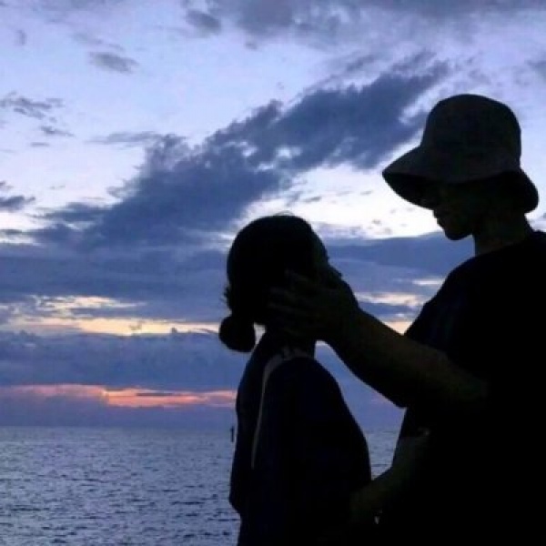安妤/唯美校园风情头/爱情就是这样，希望得到，又害怕失去