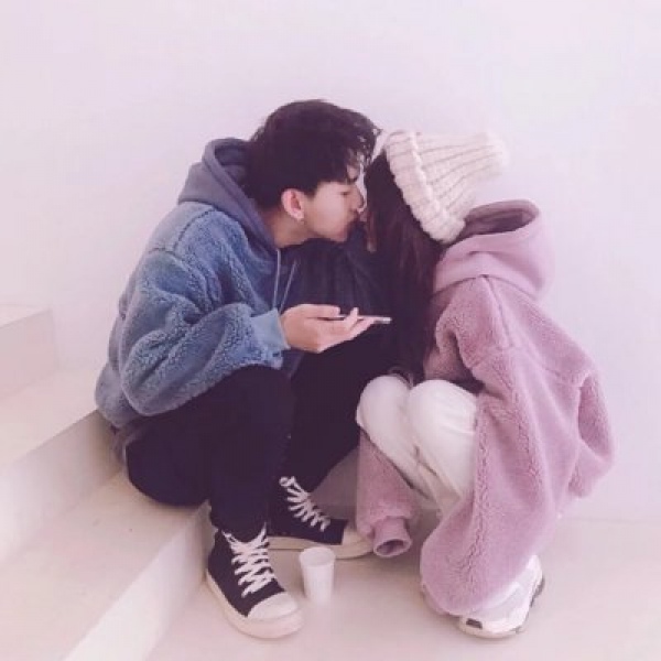 安妤/唯美校园风情头/爱情就是这样，希望得到，又害怕失去