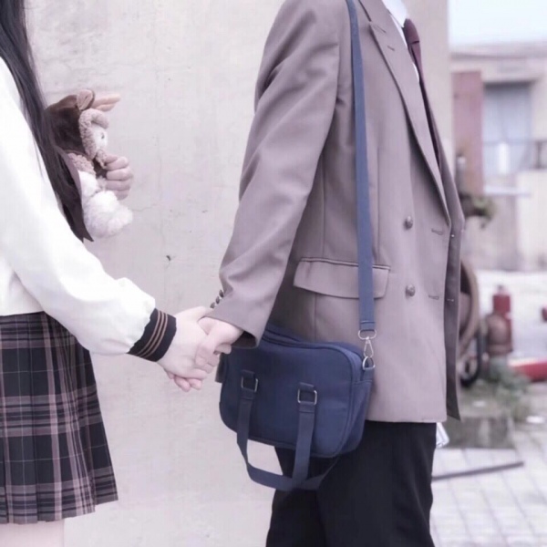 安妤/唯美校园风情头/爱情就是这样，希望得到，又害怕失去