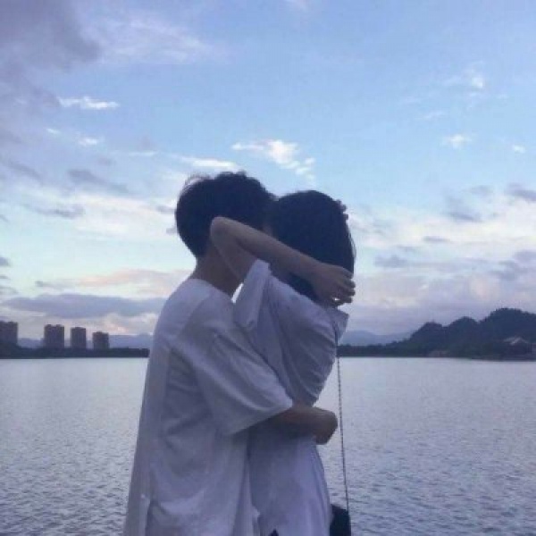 安妤/唯美校园风情头/爱情就是这样，希望得到，又害怕失去