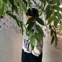 和自己喜欢的人在一起.每天都是情人节.