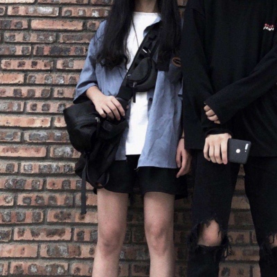 冷澈：情侣头像/慢性?难哄?敏感?多疑?心软?供不起?别靠近//sxc