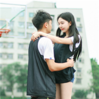 你又何曾想过我也不是主动的人