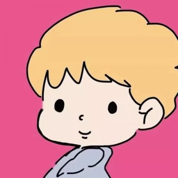 卡通漫画情侣头像  对方拒绝了你的消息，还扒光了你的衣服。