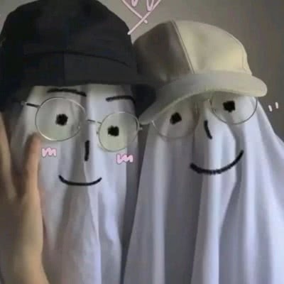 『草莓?』只是适应了环境做懂事的孩子.