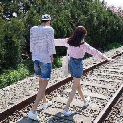 陌儿  超好看的情侣背景头像
