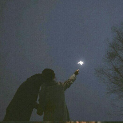 陌儿  超好看的情侣背景头像