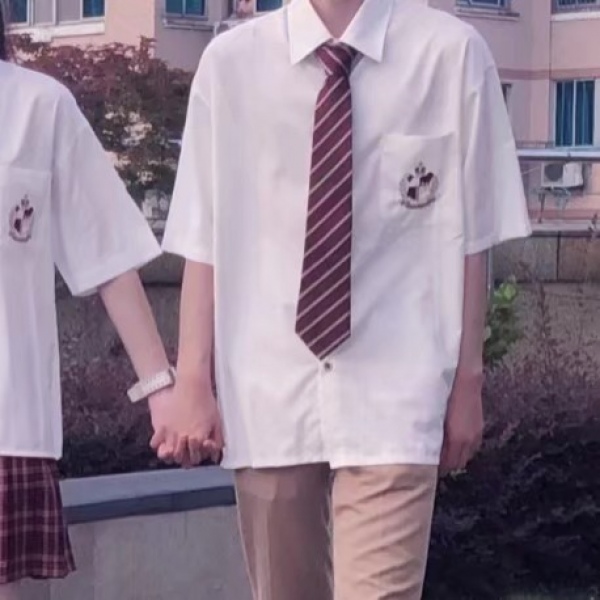 情侣