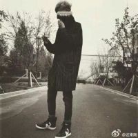 相陪在你身边不管有没有明天.