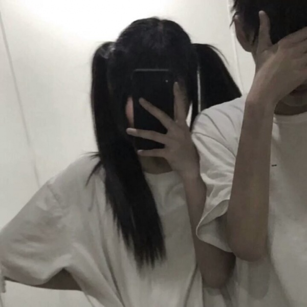 念七 真人ins恩爱情侣头像