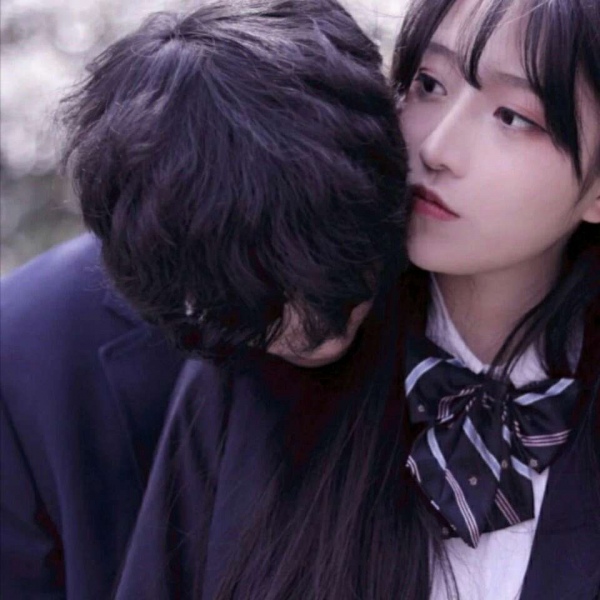 念七 真人ins恩爱情侣头像