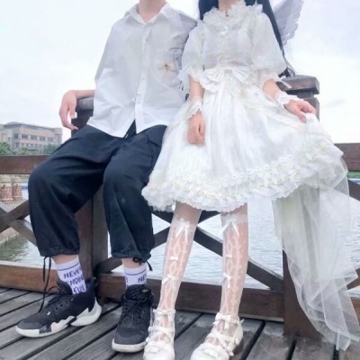 部位半身可爱女生小清新甜甜的爱情青年少女情侣头像