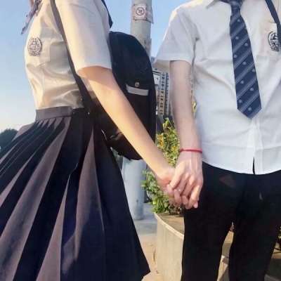 部位半身可爱女生小清新甜甜的爱情青年少女情侣头像