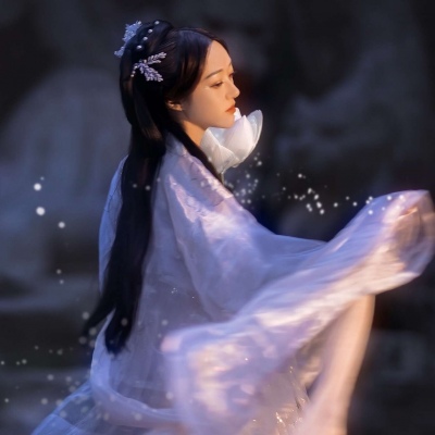 溺毙:意境唯美古风气质韵味优质女头.灯生阳燧火 尘散鲤鱼风