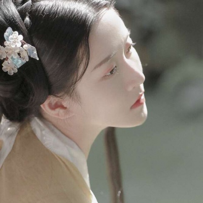 溺毙:意境唯美古风气质韵味优质女头.灯生阳燧火 尘散鲤鱼风