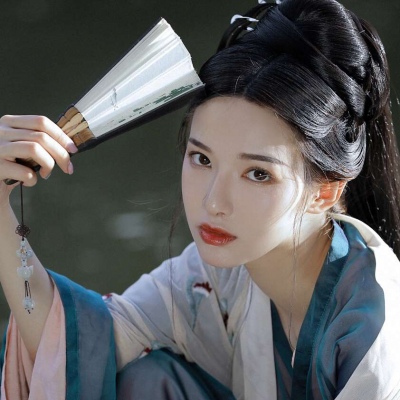 溺毙:意境唯美古风气质韵味优质女头.灯生阳燧火 尘散鲤鱼风