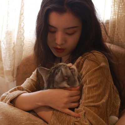 盐系QQ女生头像?