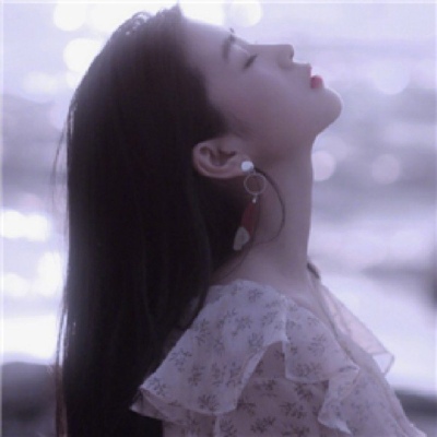 女生头像人间于此，欢喜是你