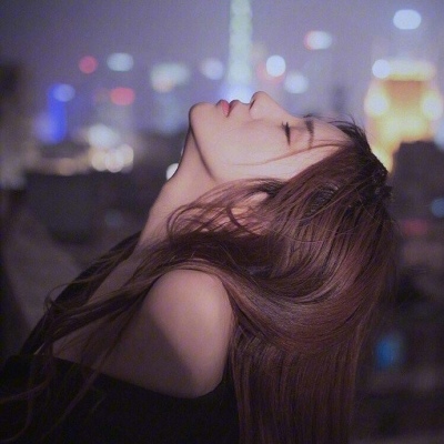 女生头像人间于此，欢喜是你