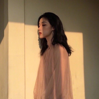 女生头像人间于此，欢喜是你