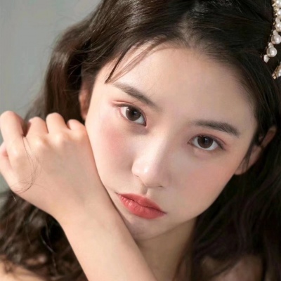可爱时尚意境搞怪女头