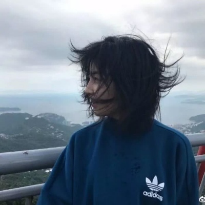 至尊版·原宿风·丧系·女生头像“你玩的都是套路，辜负我的都是深情”