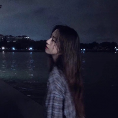 安琪拉:精选优质好看女生头像