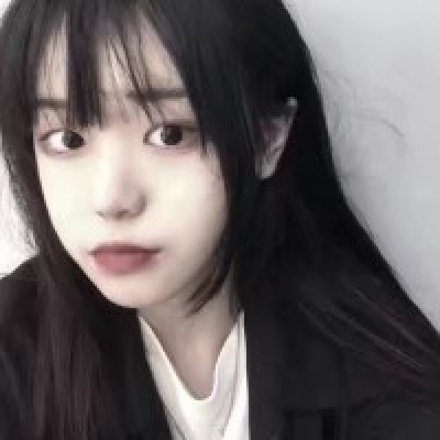 易叙 温柔女头/我的小朋友为什么要笑给别人看