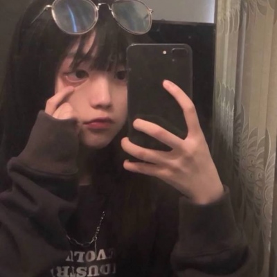 绾安#女生头像#待此清凉月 可涤人间尘.
