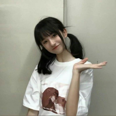 我在人间贩卖黄昏，只为收集世间温柔去见你。