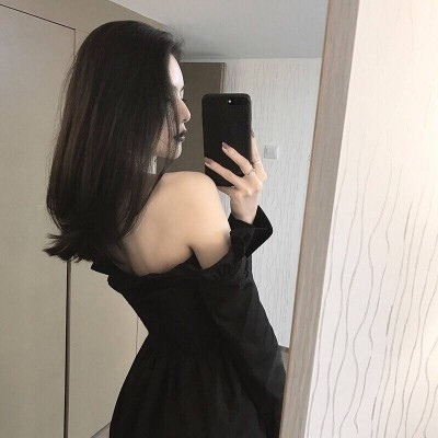 女生头像，霸气背影