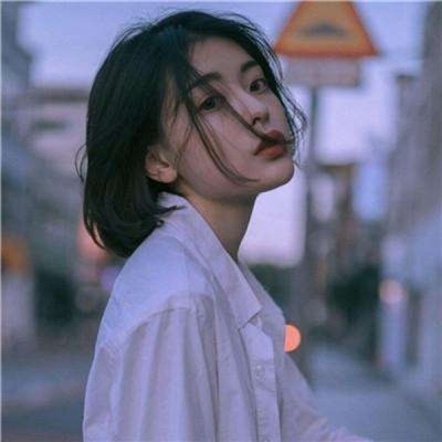 森系女生头像  齐烟/如果我消失了 我会在空气里爱你
