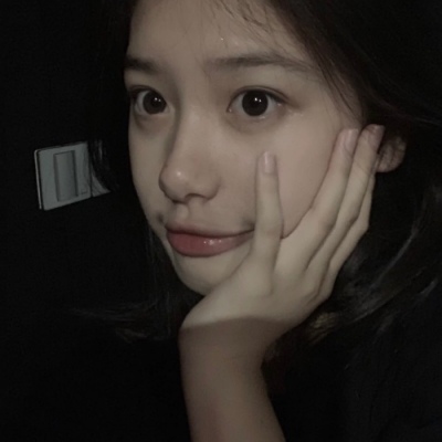 意境女头/你保护世界，我保护你。