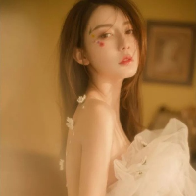 林弋  复古慵懒妩媚女头/才不要为你上九天揽月月亮可没我可爱