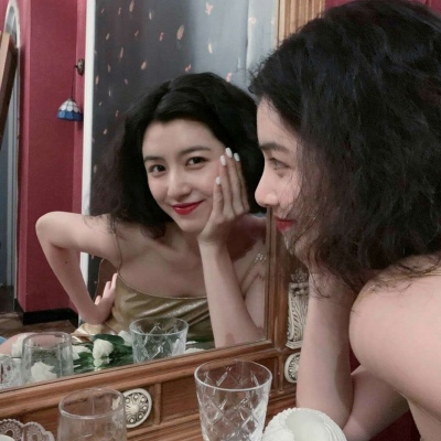 顾云曦：气质魅力迷人复古风真人女头