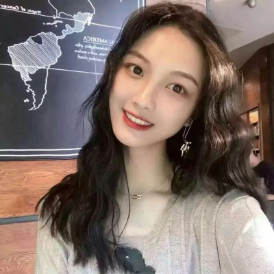 安奈 ins恩典女头 骨子里都是深情浪漫 却喜欢信奉理性漠视
