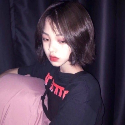 独二/优质女生 高冷头像