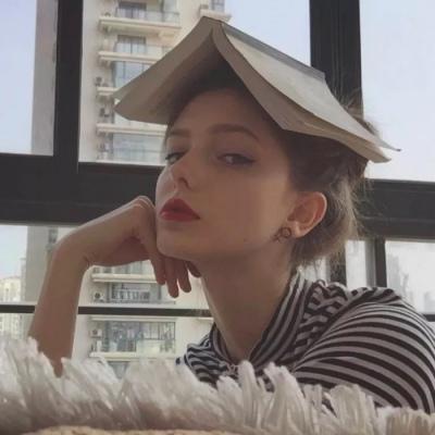 女生头像 感情是两个人的互动，一头热一头